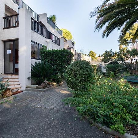 Les Pierreplane Apartment Бандол Екстериор снимка
