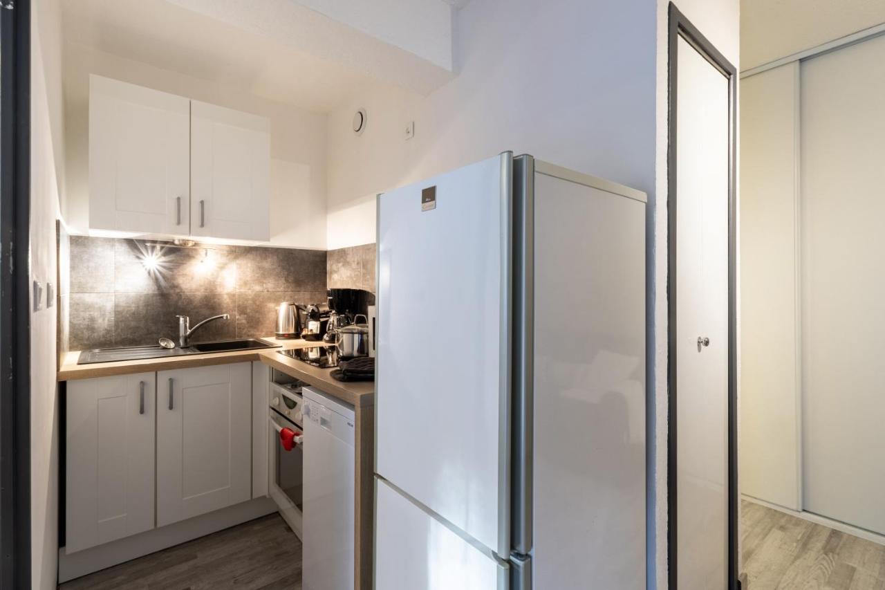 Les Pierreplane Apartment Бандол Екстериор снимка