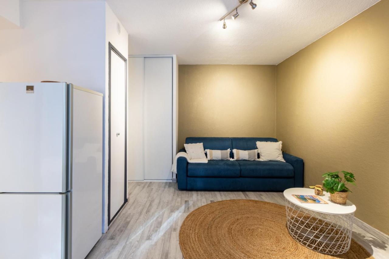 Les Pierreplane Apartment Бандол Екстериор снимка